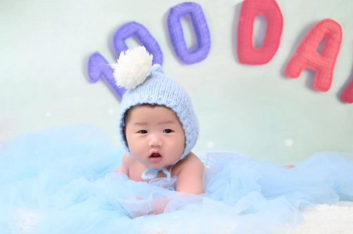 建湖宝宝几个月能竖抱 建湖宝宝几个月能竖抱